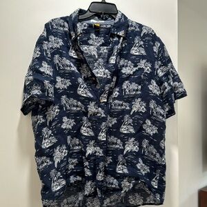 Men’s linen Hawaiian shirt